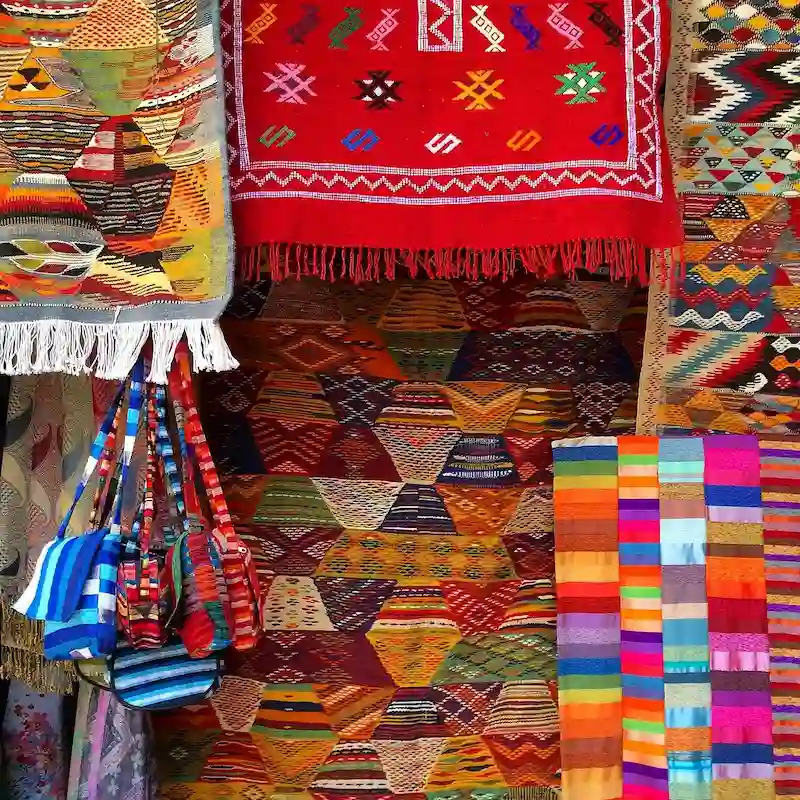Vibrant rugs for bedroom